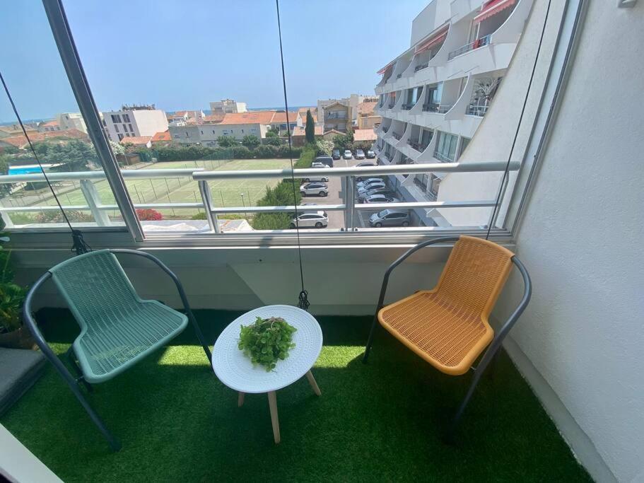 Appartement *les Voiliers, Studio, Vue Sur Mer, Wifi, Parking* *
